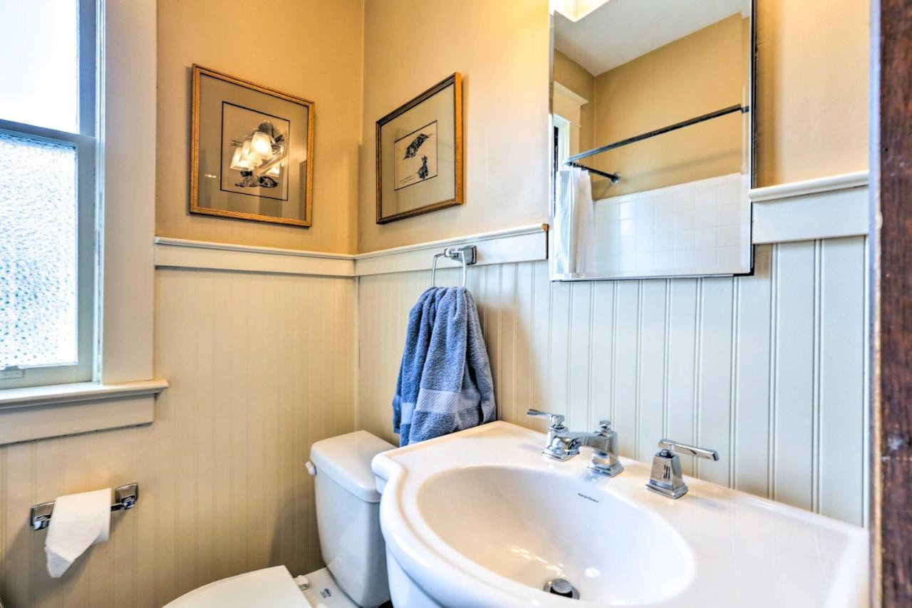 Lovely Apt, 1 Block To Downtown Danville Esterno foto